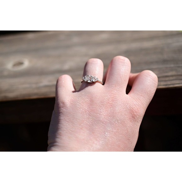 Raw Gemstone Ring Diamond Engagement Ring Unique Delicate Uncut Rough Qu… - Picture 2 of 5